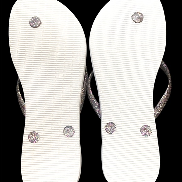 Havaianas Love is Love Special Edition Flip Flops Size 9/10 (41/42 EU) EUC - Picture 3 of 4